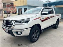 تويوتا هايلوكس